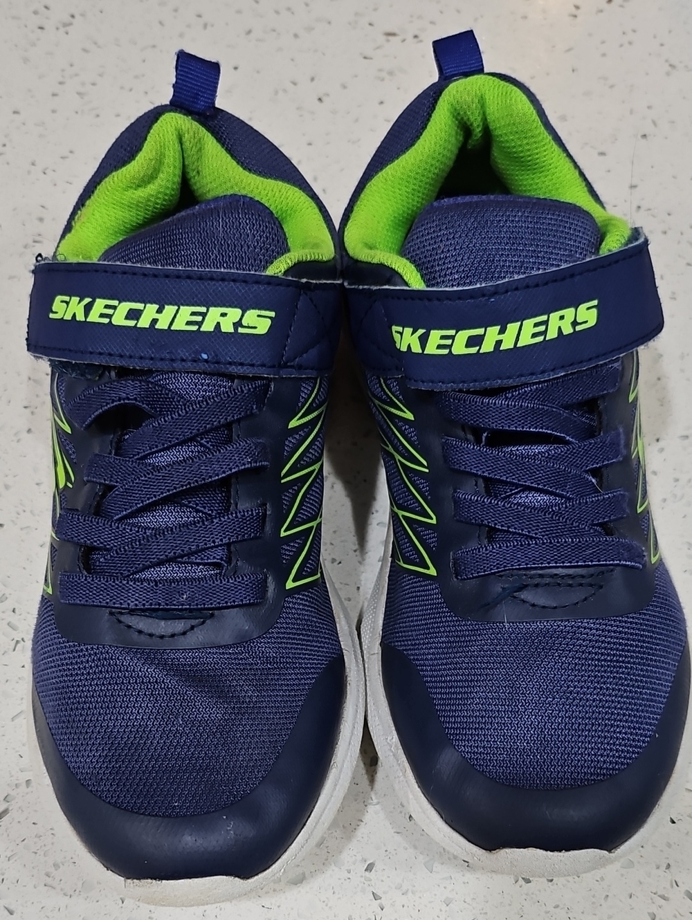 4 Boys Skechers No Tie Sneakers